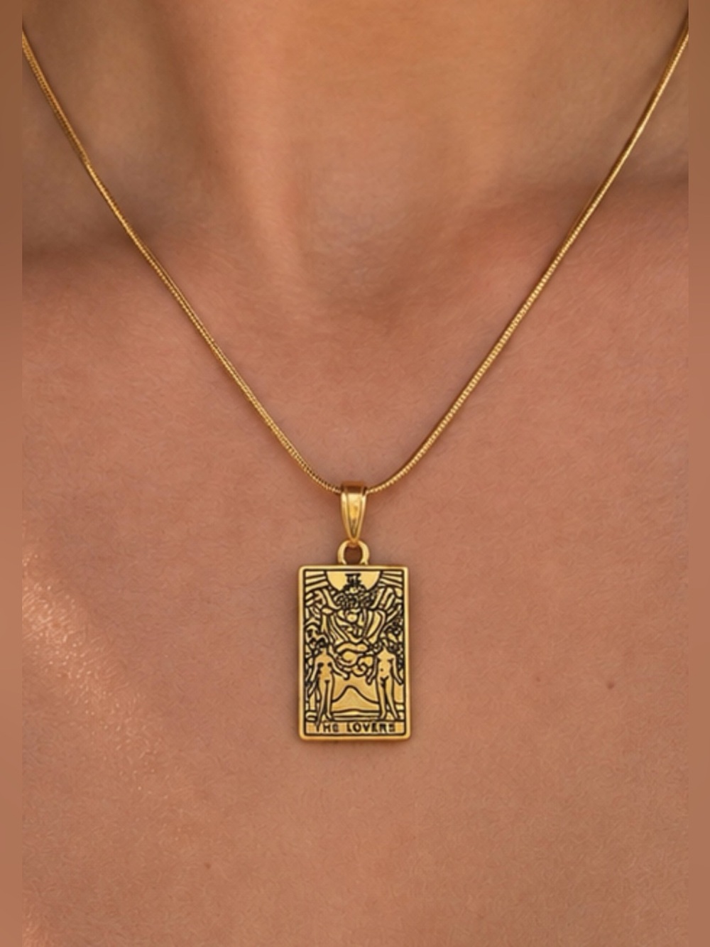 ✨ Tarot Card Necklace - The Lovers
